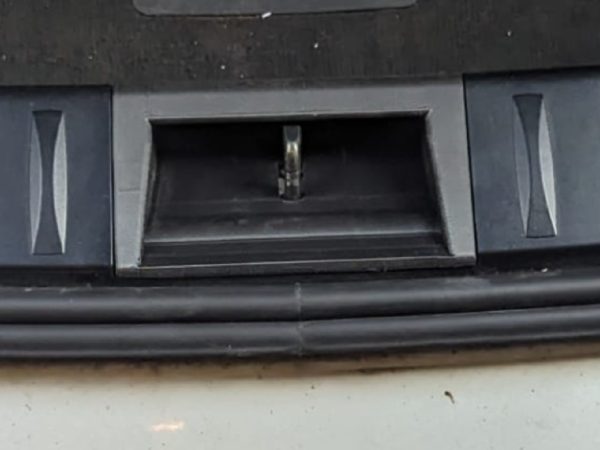 Osłona zamka klapy tylnej – BMW Seria 3 E91 Touring (2005–2012)